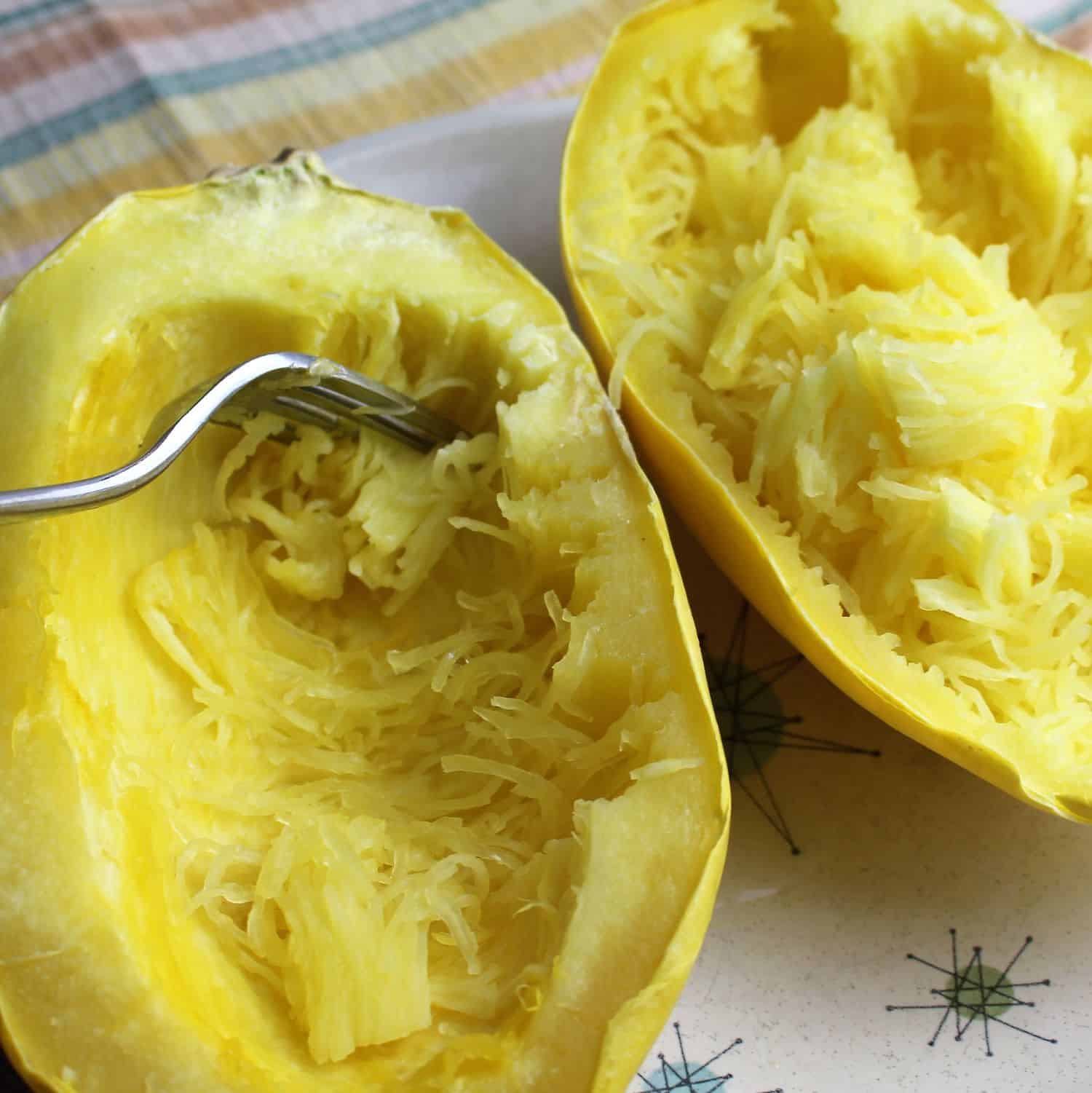 How to Cook a Spaghetti Squash in 15 minutes - Freckle Face Foodie